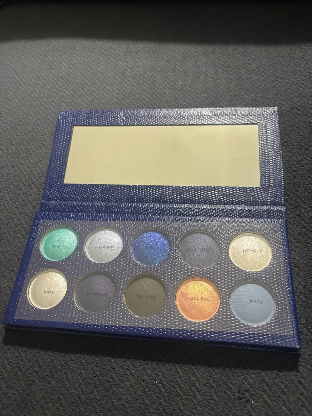 Revolution PRO Smoke & Mirrors Colour Focus Shadow Palette 10 x 0.05 oz.